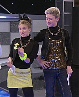 Shake_It_Up_S01E02_1080p_BTD_000130.jpg