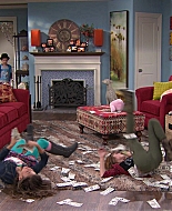 Shake_It_Up_S01E02_1080p_BTD_000566.jpg