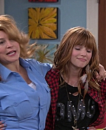 Shake_It_Up_S01E02_1080p_BTD_000672.jpg