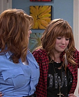 Shake_It_Up_S01E02_1080p_BTD_000682.jpg