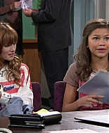 Shake_It_Up_S01E02_1080p_BTD_000870.jpg