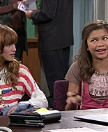 Shake_It_Up_S01E02_1080p_BTD_000872.jpg