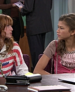 Shake_It_Up_S01E02_1080p_BTD_000925.jpg