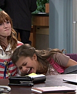 Shake_It_Up_S01E02_1080p_BTD_000942.jpg