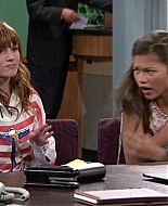 Shake_It_Up_S01E02_1080p_BTD_000947.jpg