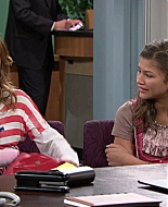 Shake_It_Up_S01E02_1080p_BTD_000959.jpg