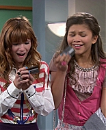 Shake_It_Up_S01E02_1080p_BTD_001014.jpg