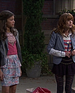 Shake_It_Up_S01E02_1080p_BTD_001070.jpg