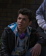Shake_It_Up_S01E02_1080p_BTD_001123.jpg
