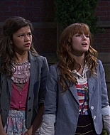 Shake_It_Up_S01E02_1080p_BTD_001183.jpg
