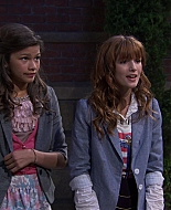 Shake_It_Up_S01E02_1080p_BTD_001245.jpg
