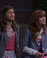 Shake_It_Up_S01E02_1080p_BTD_001279.jpg