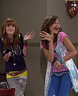 Shake_It_Up_S01E02_1080p_BTD_001632.jpg