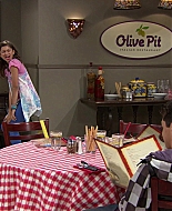 Shake_It_Up_S01E02_1080p_BTD_001635.jpg