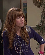 Shake_It_Up_S01E02_1080p_BTD_001728.jpg