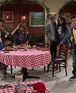 Shake_It_Up_S01E02_1080p_BTD_001746.jpg