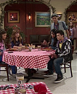 Shake_It_Up_S01E02_1080p_BTD_001749.jpg