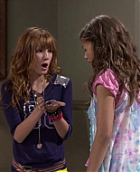 Shake_It_Up_S01E02_1080p_BTD_001981.jpg