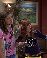 Shake_It_Up_S01E02_1080p_BTD_002073.jpg