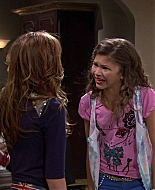Shake_It_Up_S01E02_1080p_BTD_002105.jpg