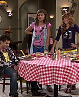 Shake_It_Up_S01E02_1080p_BTD_002208.jpg