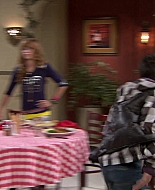 Shake_It_Up_S01E02_1080p_BTD_002213.jpg
