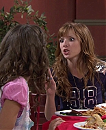 Shake_It_Up_S01E02_1080p_BTD_002277.jpg