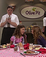 Shake_It_Up_S01E02_1080p_BTD_002281.jpg