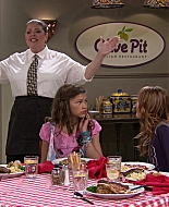 Shake_It_Up_S01E02_1080p_BTD_002293.jpg