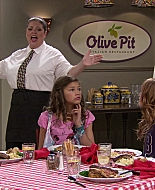 Shake_It_Up_S01E02_1080p_BTD_002296.jpg