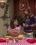 Shake_It_Up_S01E02_1080p_BTD_002412.jpg