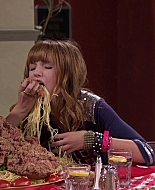 Shake_It_Up_S01E02_1080p_BTD_002448.jpg