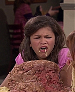 Shake_It_Up_S01E02_1080p_BTD_002456.jpg