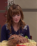 Shake_It_Up_S01E02_1080p_BTD_002696.jpg