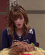 Shake_It_Up_S01E02_1080p_BTD_002697.jpg