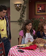 Shake_It_Up_S01E02_1080p_BTD_002723.jpg