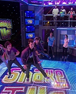 Shake_It_Up_S01E02_1080p_BTD_002962.jpg