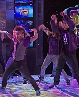 Shake_It_Up_S01E02_1080p_BTD_002980.jpg