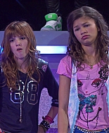 Shake_It_Up_S01E02_1080p_BTD_003022.jpg