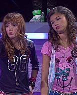 Shake_It_Up_S01E02_1080p_BTD_003029.jpg