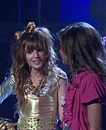 Shake_It_Up_S01E03_1080p_BTD_000145.jpg