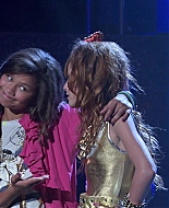 Shake_It_Up_S01E03_1080p_BTD_000168.jpg