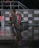 Shake_It_Up_S01E03_1080p_BTD_000835.jpg