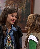 Shake_It_Up_S01E03_1080p_BTD_001202.jpg