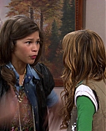 Shake_It_Up_S01E03_1080p_BTD_001232.jpg