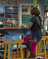 Shake_It_Up_S01E03_1080p_BTD_001290.jpg