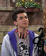 Shake_It_Up_S01E03_1080p_BTD_001583.jpg