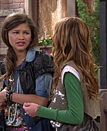Shake_It_Up_S01E03_1080p_BTD_001598.jpg