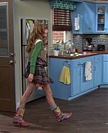 Shake_It_Up_S01E03_1080p_BTD_001644.jpg