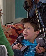 Shake_It_Up_S01E03_1080p_BTD_001701.jpg